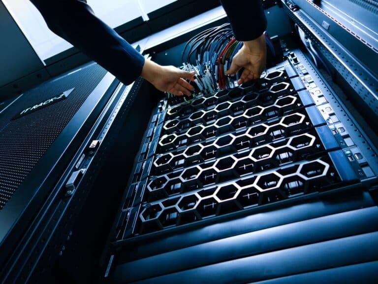Kühloptimierung im Datacenter mit guardstack